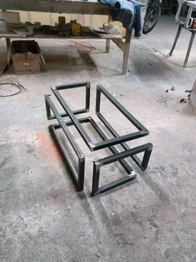 Meja Besi Ruang Tamu