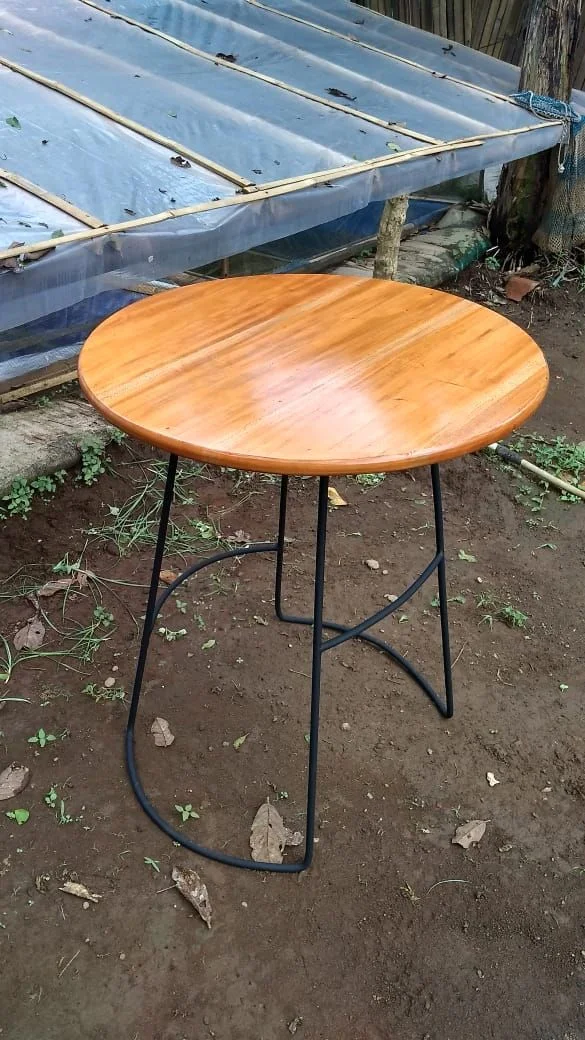 Meja Bundar industrial