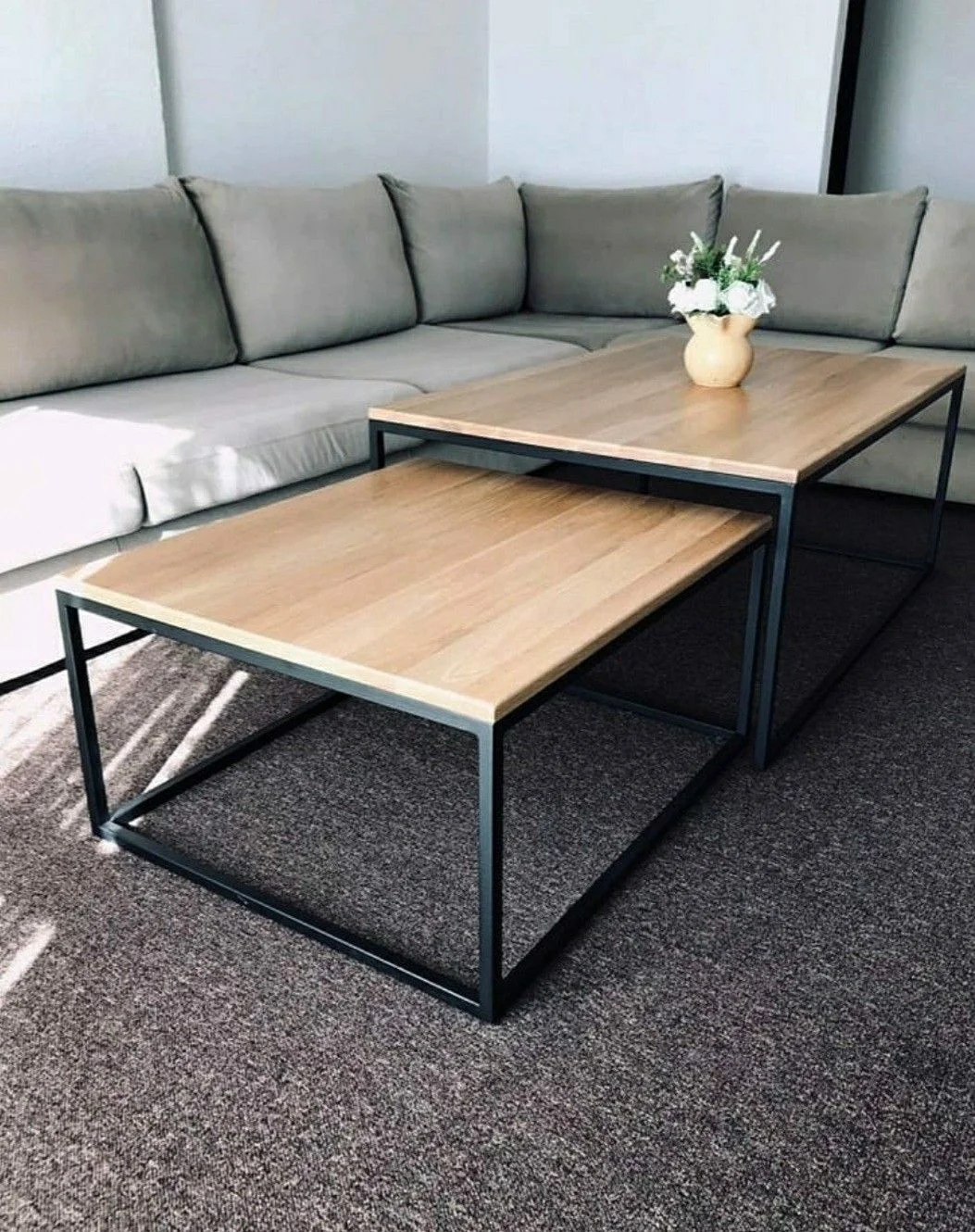 Meja Minimalis Ruang Tamu