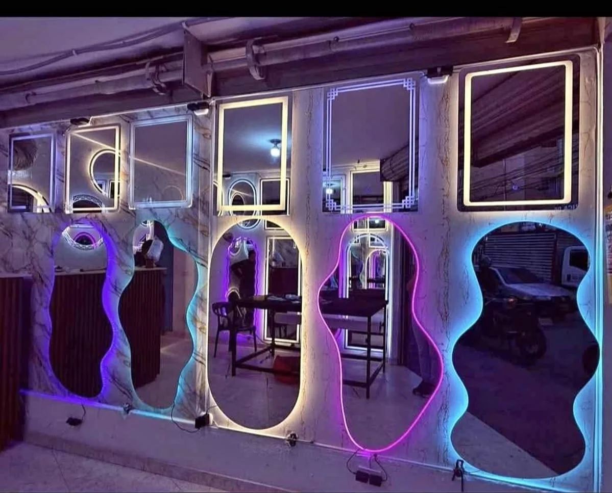 Frameless mirror led